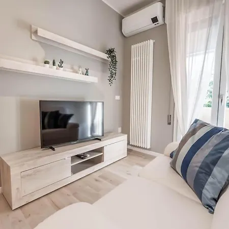 Ai Giardini Morandi Cozy Flat Apartamento